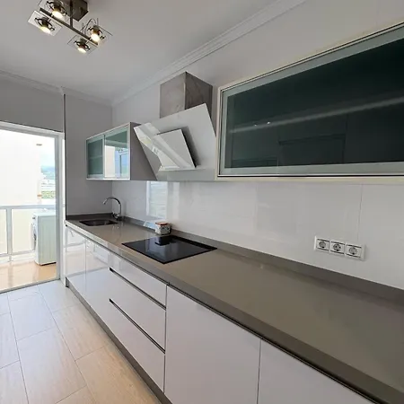 Apto Moderno Y Familiar Junto Al Mar Apartment